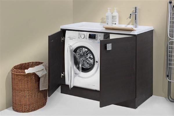 Il mobile lavanderia con lavabo: una buona soluzione casalinga
