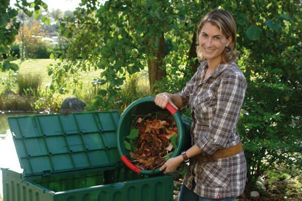 Come realizzare una compostiera fai da te - Terra Nuova